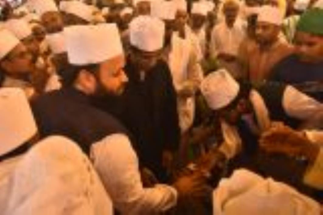 Dada Miyan's Urs concluded with prayers for peace and devotion.