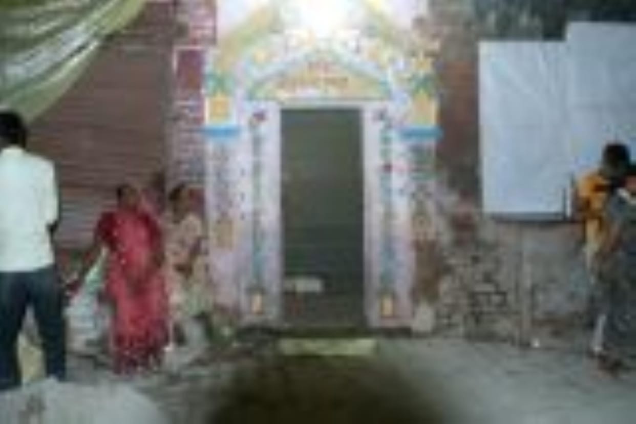 Officials visited the Sri Krishna-Kubja Temple and inspected the arrangements