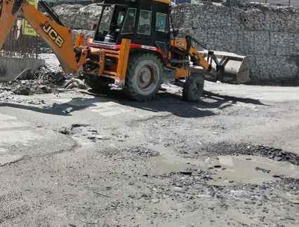 Ramban, NH 44, Peoples Worried, Repair work