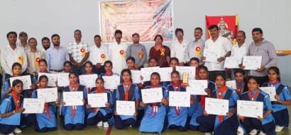 Digvijaynath Inter College's band team tops in the girls' category