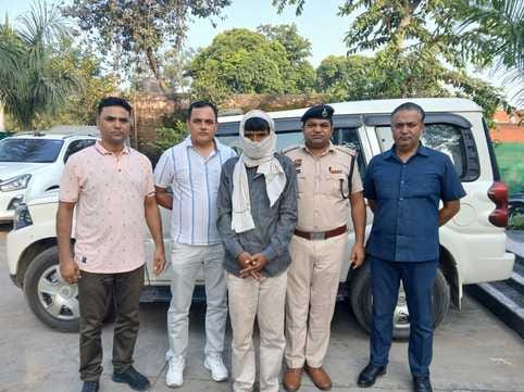 Drug smuggler carrying a reward of Rs 10,000 arrested after 27 months