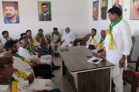 Gyani Numberdar Baroda became the senior vice president of JJP
