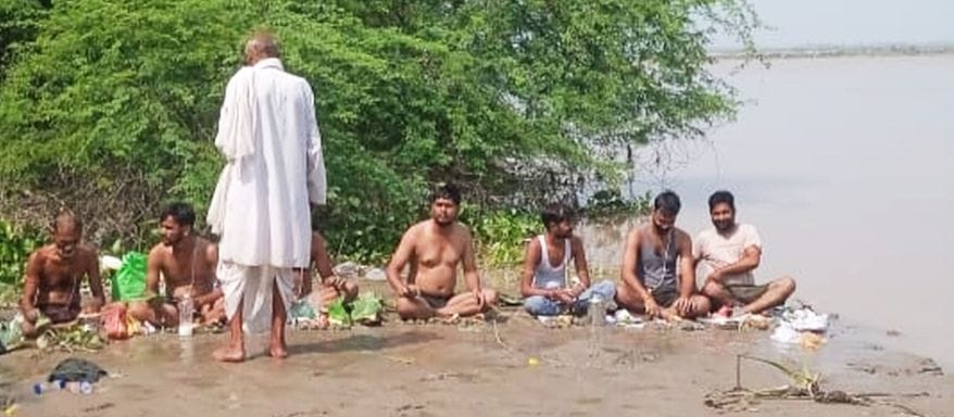 Farewell to ancestors with Ganga bath and Pind Daan
