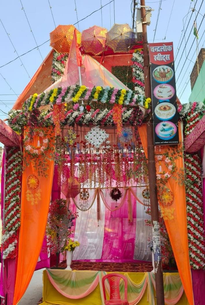 Goddess idols will be present in many pandals today