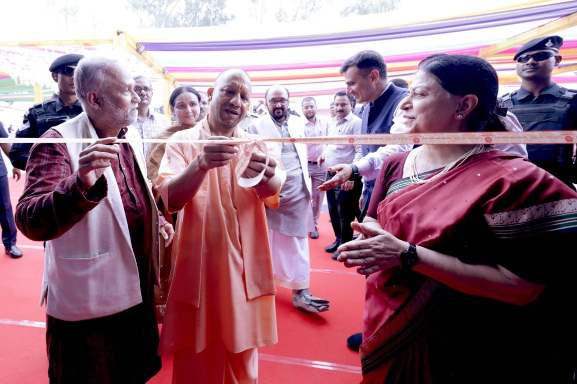 Instead of using smartphone for five hours, read good books for one hour: Chief Minister