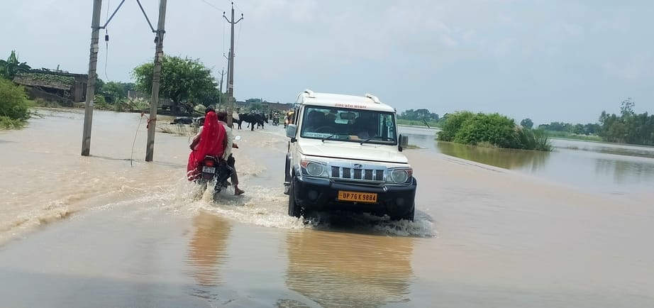 Several rural roads, including the Shamshabad State Highway, are flooded by the Ganges.