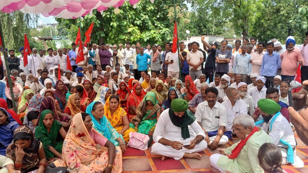 Protest held at the station to restart the closed railway line