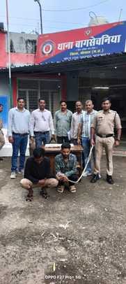 Thefts at former minister Rajkumar Patel's house were apprehend criminals were caught selling stolen revolvers