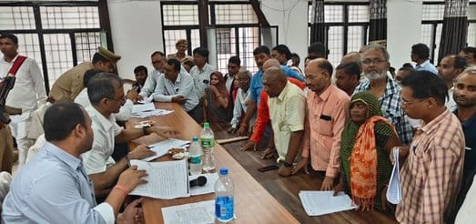 Solution Day: Complainants returned with assurances instead of resolution