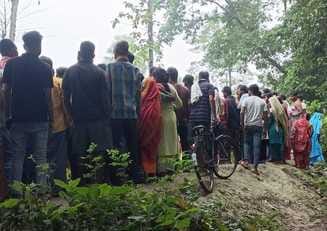 Muzaffarpur Bihar news : unknown Girl found in unconscious state in garden police investigate