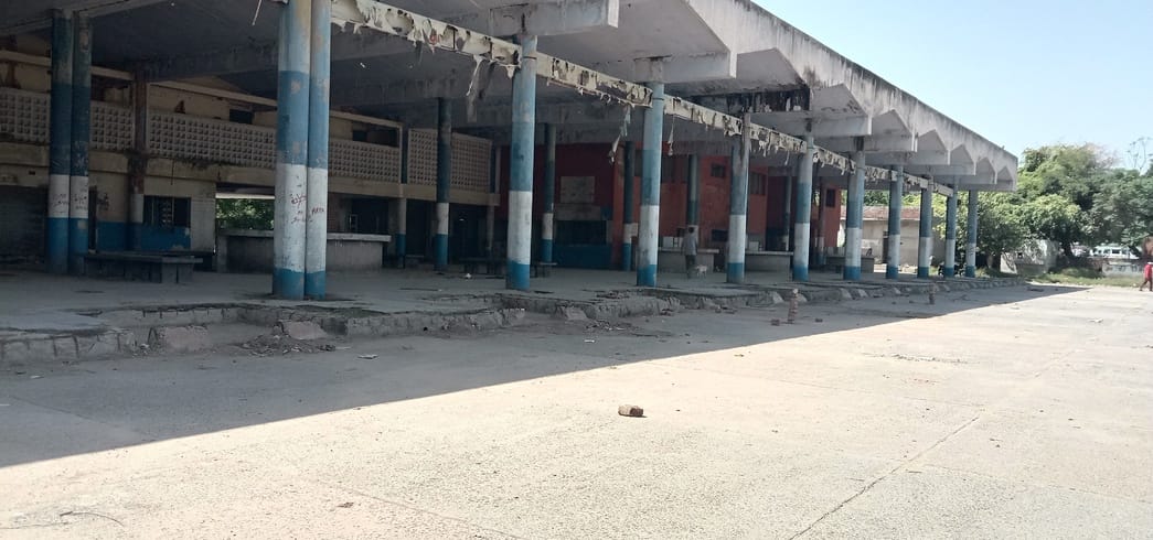 The old bus stand is not being taken care of