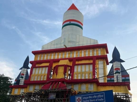 The pandal highlights the symbols of Operation Sindoor.