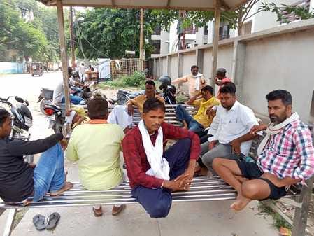 Mother and child die in hospital, family members create ruckus
