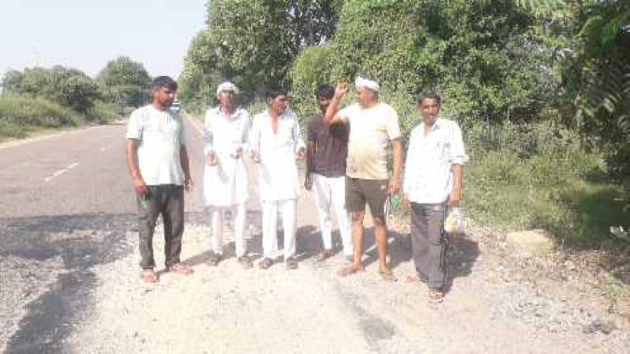 Potholes on the Barwala-Agroha road were filled with gravel and left, causing two-wheeler riders to slip.