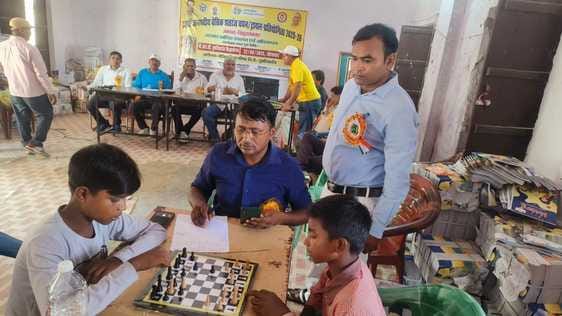 Siddharthnagar News: Eight players selected for the divisional competition