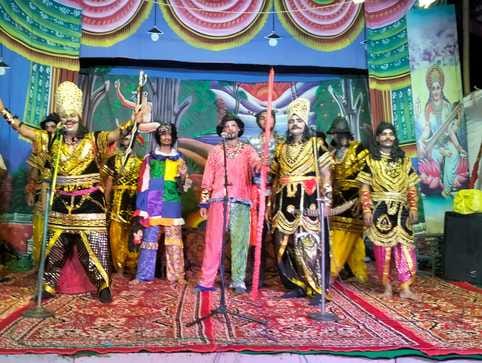 Rama killed Tadka, drums rang in the sky