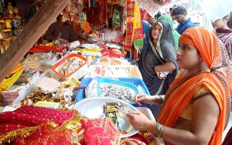 Navratri: From today, the carpet city will be immersed in the devotion of Shakti.