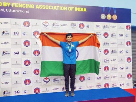 Prachi and Mahesh won gold in fencing