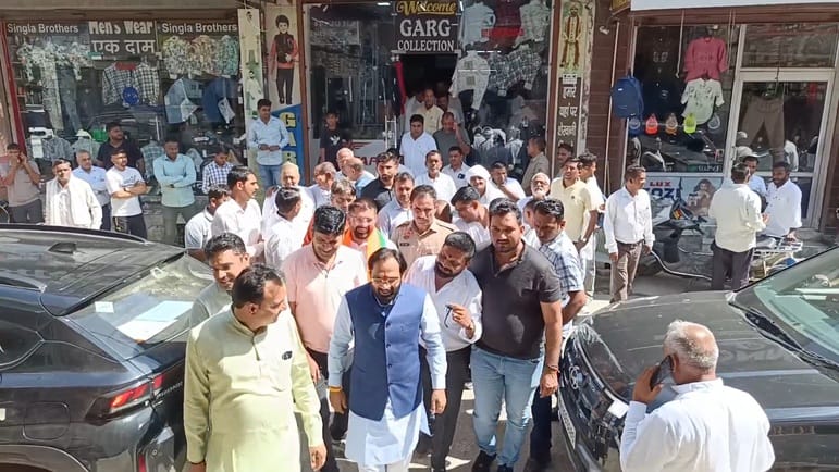 MLA takes out a padyatra to assess the benefits of GST reforms