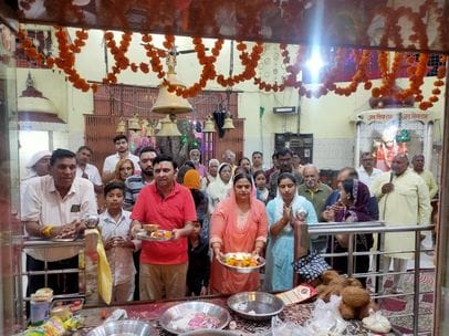 On the second day, the city was filled with devotion due to the worship of Goddess Durga.