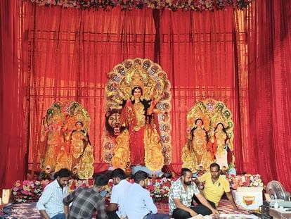 Praise of the mother echoing in the goddess temples