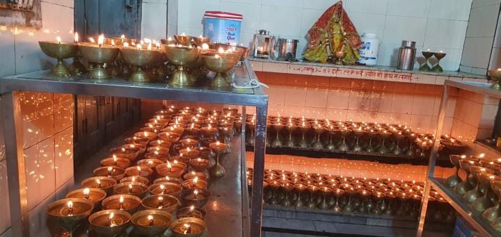 On the first day of Navratri, the eternal flame was lit in temples and devotees worshipped Goddess Durga.