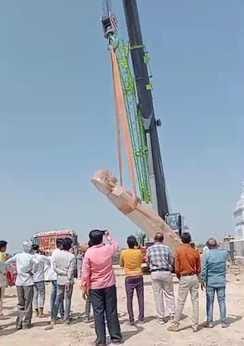 21 feet high statue of Lord Shantinath broken in Fafotu