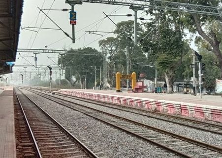 Bodies of two youths found on railway track