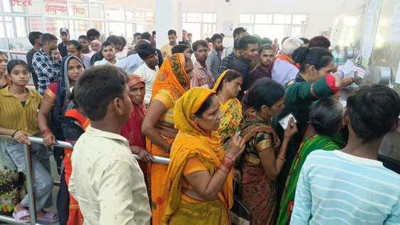 200 bone patients did not get treatment, women scuffled