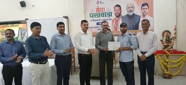 Himanshu in essay writing, Vikas in poster writing, Abhijeet in speech first
