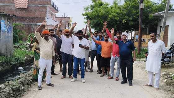 A pit was dug and left on the roadside, leading to protests by angry villagers.