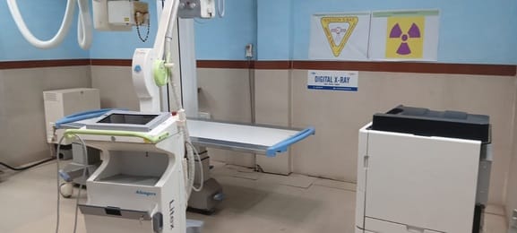 Both the X-ray machines of the district hospital are out of order.