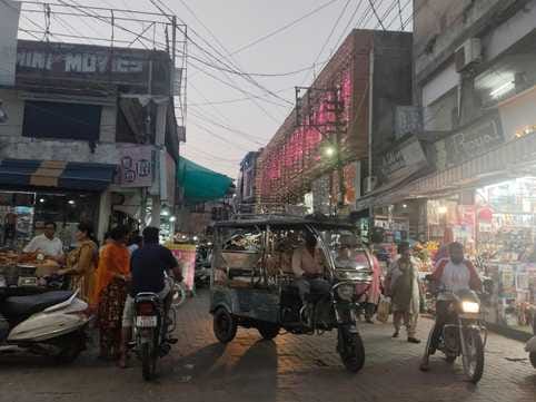 Navratri celebrations in full swing across the district, vehicle business up 15%