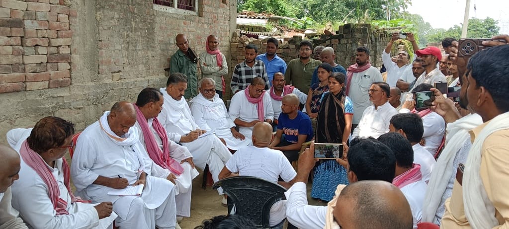 Even after four days, the officials have not met the victim's family: MP