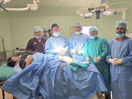 Facility of free knee and hip transplant started with Ayushman card