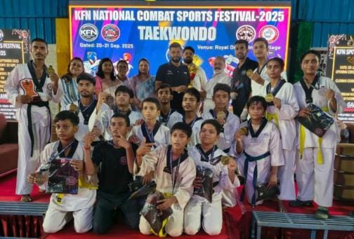 Players became champions by winning 17 medals