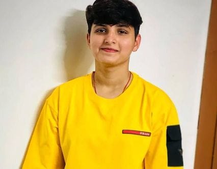 Karsola's Pooja Lathar has made a name for herself by embracing Kabaddi and now serves the nation on the border.
