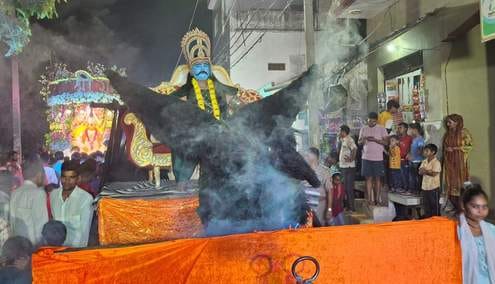 Tableaux were the center of attraction in Ram Barat.