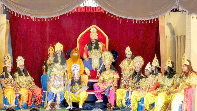 Shravan Kumar was struck by an arrow, and King Dasharatha was cursed with the loss of his son.