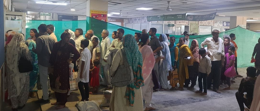 Three days later, the OPD opened and 1,700 patients arrived, with 600 infected with the virus.