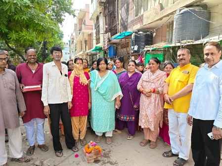People will get relief from broken roads in Indirapuram