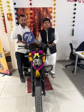 Big purchase of electric vehicles during Navratri, business increased by 40 percent