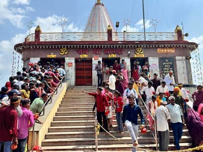 VIP Darshan system of Rs 1100 started at Maihar Maa Sharda Dham