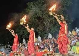 There is a tussle in Shuktirtha over the organization of Aarti like Ayodhya and Kashi.