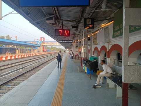 Mega Block: Four express and three passenger trains cancelled, passengers troubled