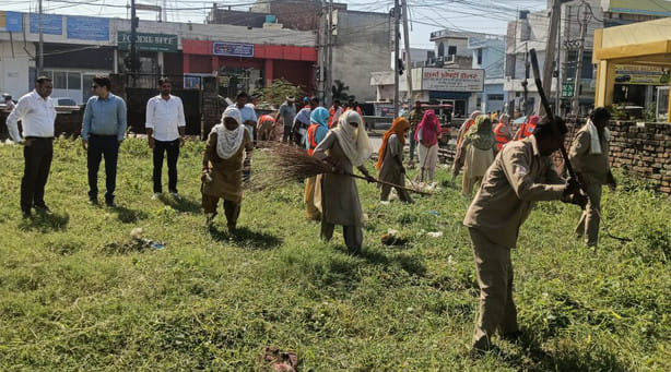 Dr. Bhimrao Ambedkar Herbal Park in Indri is in a bad condition