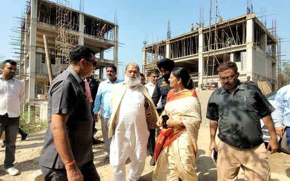 Cabinet Minister inspects Critical Care Unit, directs speedy completion of work