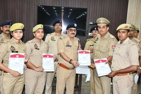 Take action against smugglers, illegal arms manufacturers and sellers: SSP