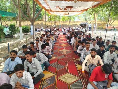 12 companies selected 188 students in the job fair.