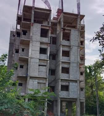 फोटो 27: पुलिस लाइन में अधूरा पड़ा जी-12 भवन। संवाद